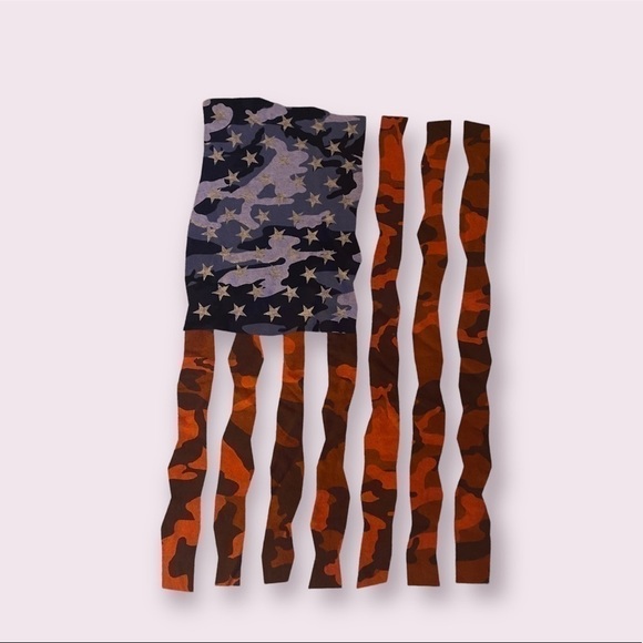 𝅺men’s American flag shirt - Picture 2 of 2